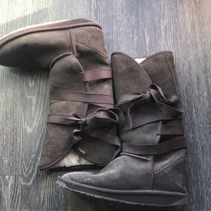 Emu tall boots